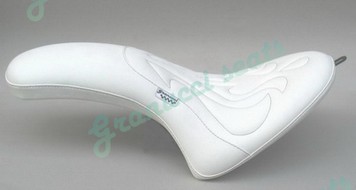 honda-shadow-vt600-gel_seat_white.jpg