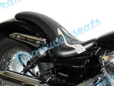 honda_shadow_black_spirit_seats.jpg